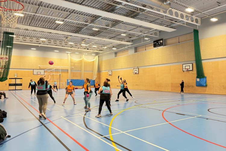 Aylesbury Tuesday Night Netball - Week 4