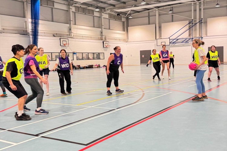 Winchcombe Tuesday Night Netball - Week 9