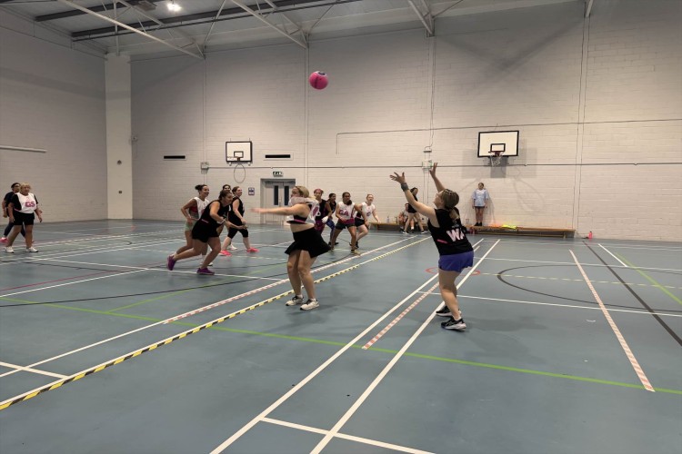 Bedford Monday Night Netball - Week 3