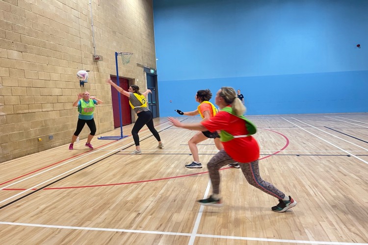 Stratford-upon-avon Sunday Netball League - Week 6