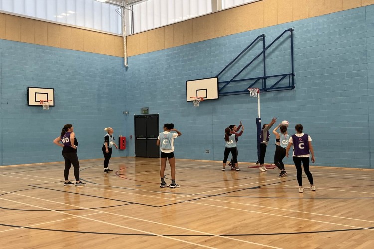 Sutton Coldfield Sunday Night Netball -Week 10 of the season