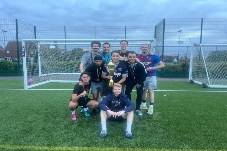 TOTTENHAM 5 A SIDE