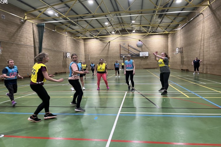 Warwick Monday Night Netball Update 15th September