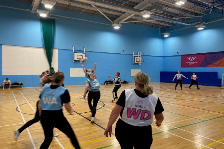Tamworth Monday Evening netball - Week 12