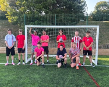 Horse And Jockey FC